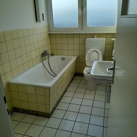 In Rheydt ホームステイ *